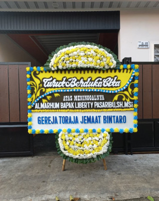 Papan Bunga Duka di Pamusian